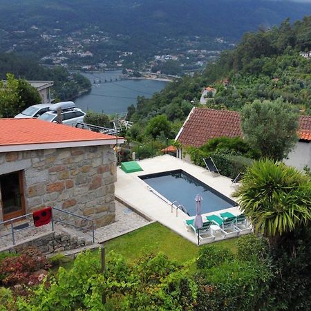 Casa Da Lage - Geres - 1 Lareira Tradicional - 1 Lareira Com Recuperador De Calor Para Aquecimento - Lenha Incluida - Vistas Rio - Piscina Sazonal Vườn quốc gia Peneda-Gerês Ngoại thất bức ảnh